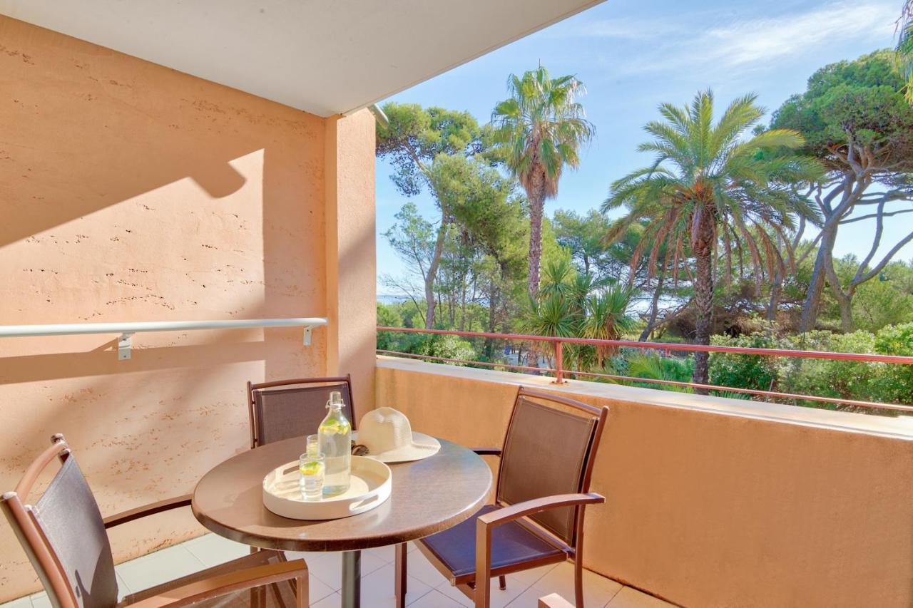 Residence Pierre & Vacances La Pinede Йер Экстерьер фото