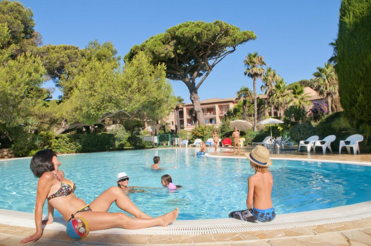 Residence Pierre & Vacances La Pinede Йер Экстерьер фото